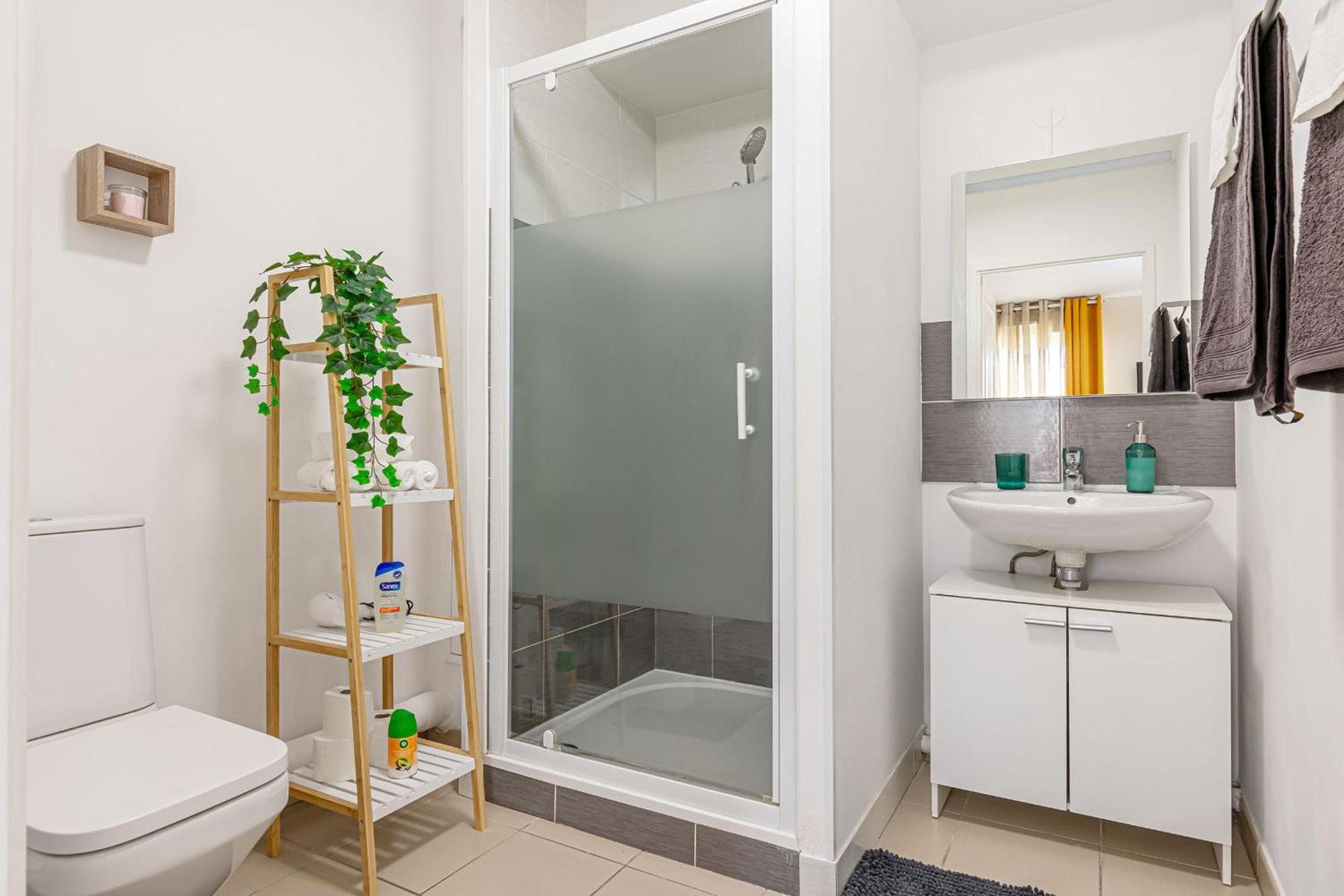 Cosyhome - Cdg Paris Nord & Parc Des Expos - Parking Gratuit Apartment *